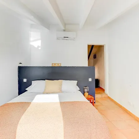 Сasa de vacaciones Townhouse Barques *